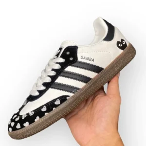 CDG Play x Adidas Samba - コム デ ギャルソン x アディダス サンバ